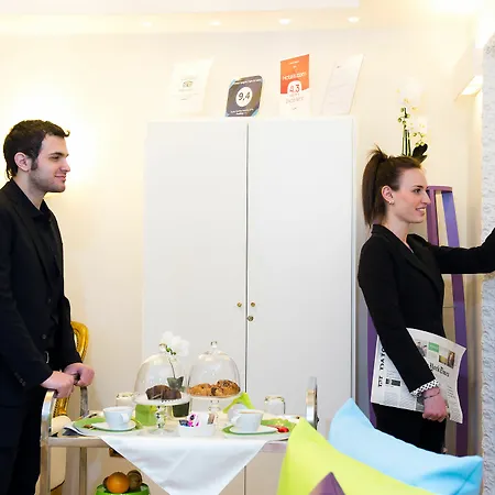Domus Spagna Capo Le Luxury Apartment *