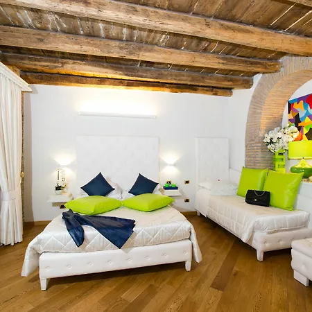 Apartment Domus Spagna Capo Le Luxury *