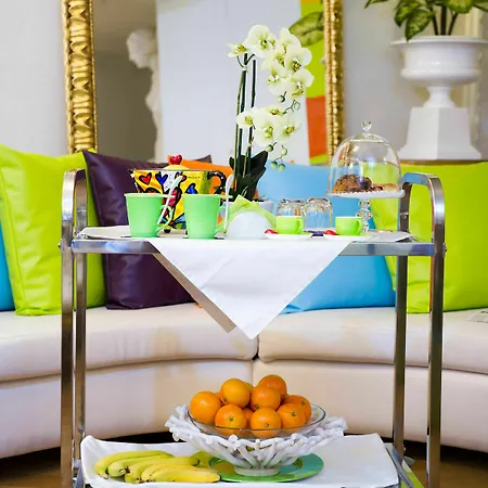 Domus Spagna Capo Le Luxury Apartment